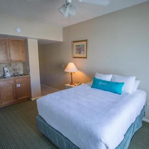 Queen Suite One Queen Bed Partial Ocean View Non-Smoking